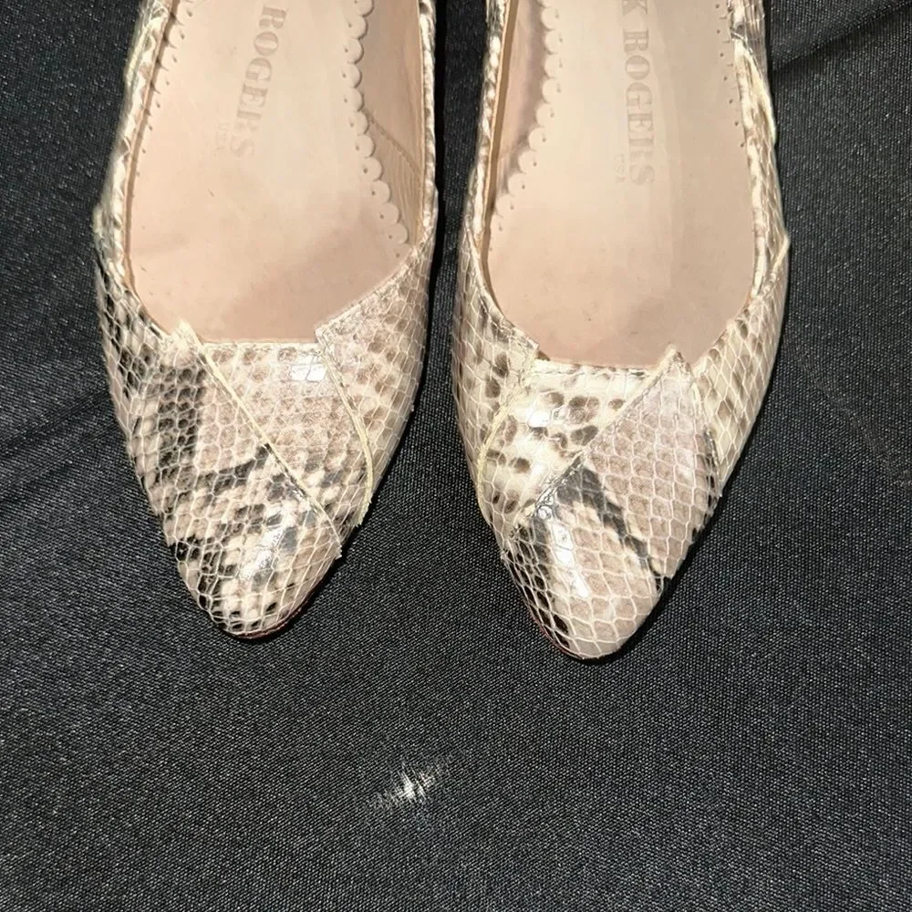 Jack Rogers Snakeskin Patterned Flats Size 5